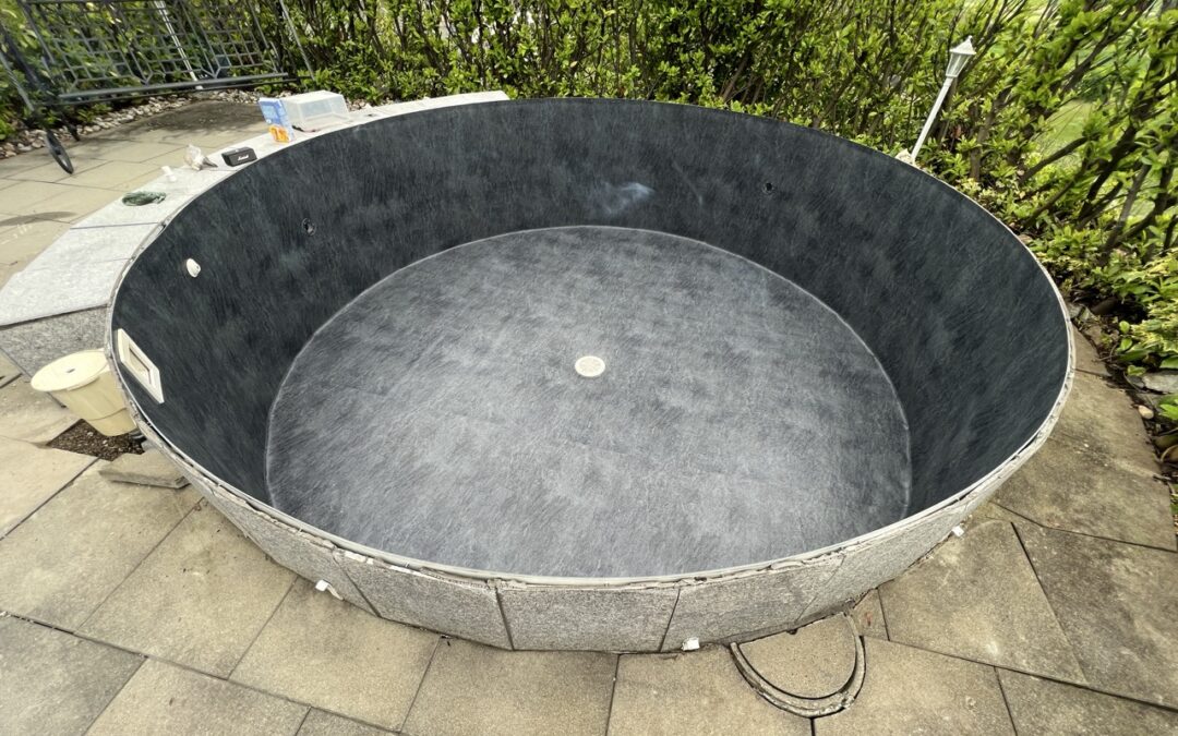 Sanierung Stahlwandbecken mit Folienauskleidung in Häuslern TG